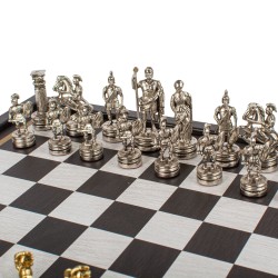 Σετ σκάκι με μεταλλικά πιόνια και μπρούτζινη σκακιέρα